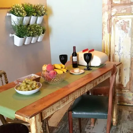 Unique Stylish House In Beautiful Graca Апартаменты