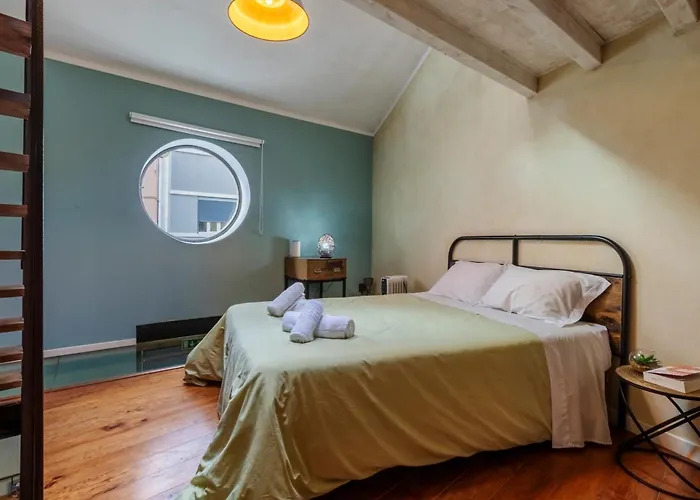 Unique Stylish House In Beautiful Graca *