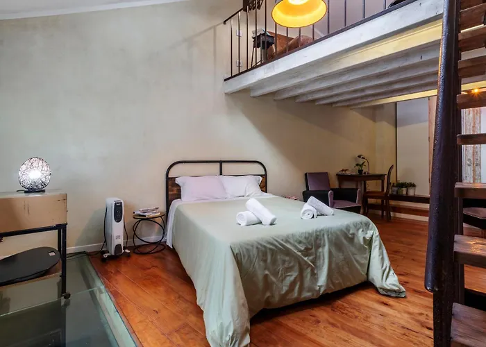 Appartement Unique Stylish House In Beautiful Graca Lissabon
